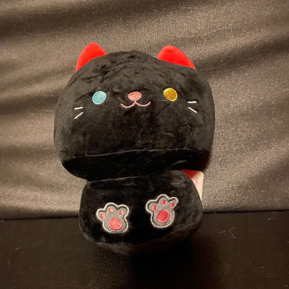 Cat stuffed animal mewaii